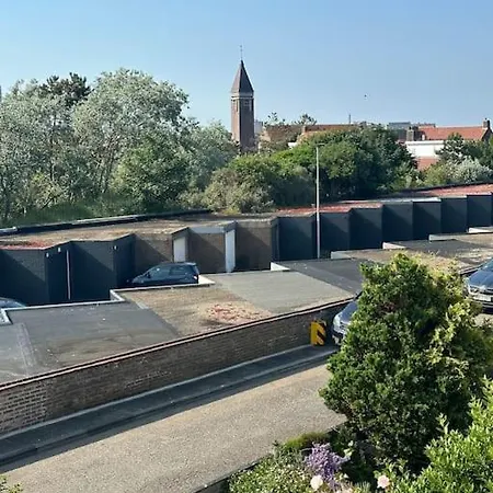 De Schelp 71, Free Parking *